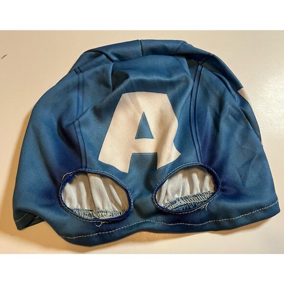 Captain America Halloween Costume With Mask. Approx Size 3T-4T. Padded Muscles - Picture 2 of 7